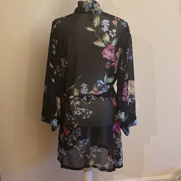 Helena Quinn Floral Print Mid Length Wrap polyester Georgette Robe - Picture 2 of 6